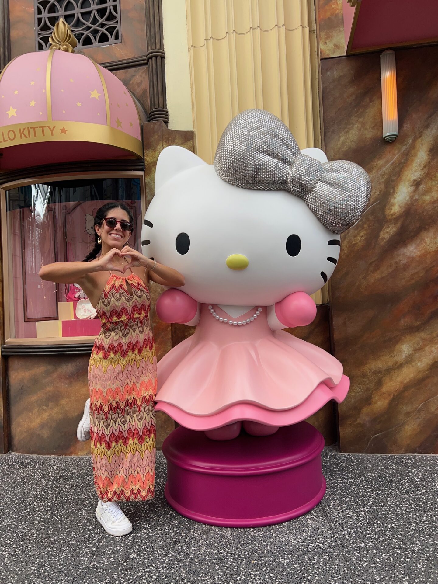 SINGAPORE TRAVEL GUIDE